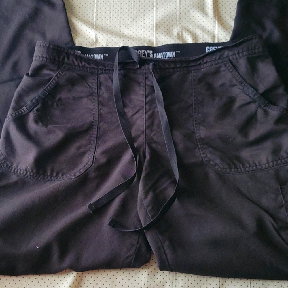 Scrub bottoms